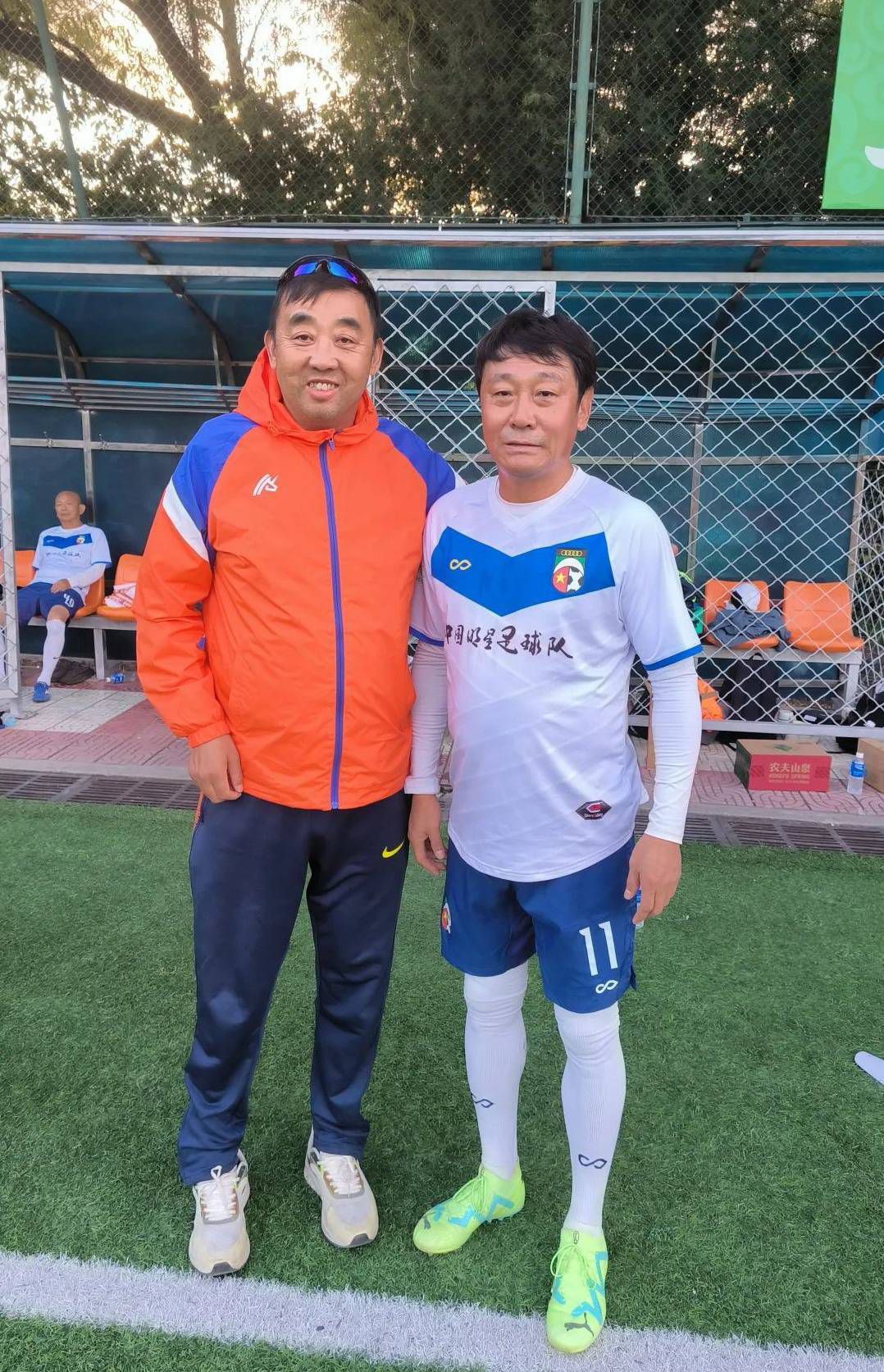 欧冠16强已定12席！